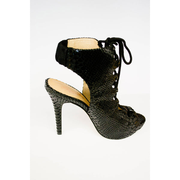 black snake starII boots keilana skye