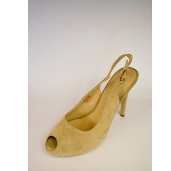 beige elizabeth pumps keilana skye