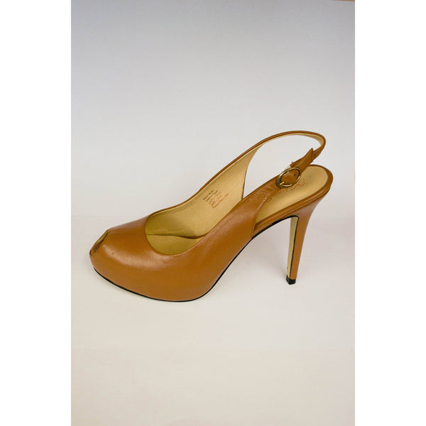 tan elizabeth pumps keilana skye