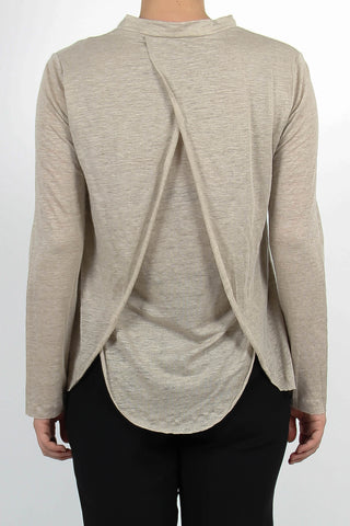 gerri-top-wild-horses-oatmeal-back-4