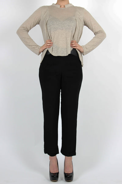 gerri-top-wild-horses-oatmeal-front-3