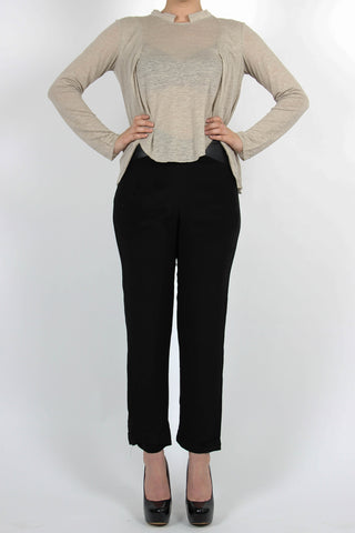 gerri-top-wild-horses-oatmeal-front-3