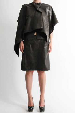 Green structured cape