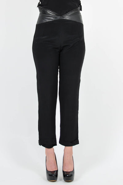 peony-pant-wild-horses-black-front-2