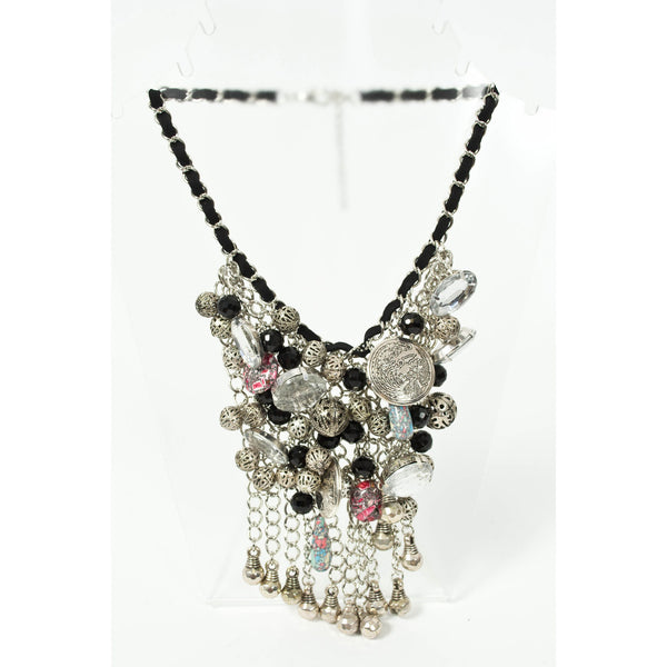 silver-rich-and-famous-necklace-caza