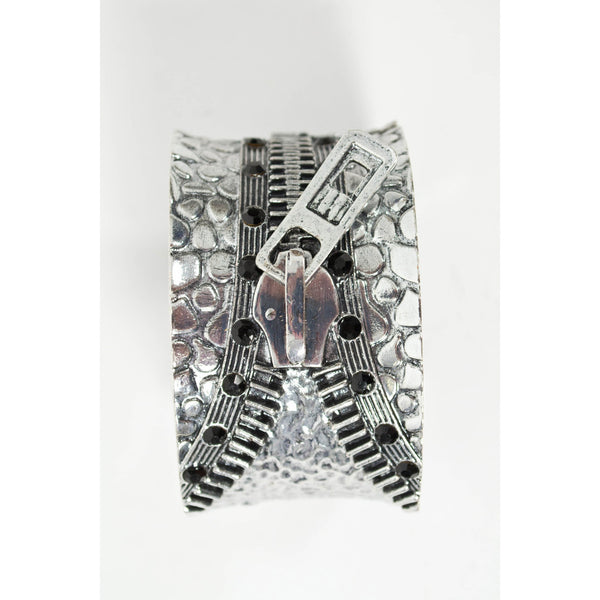 silver-zipper-cuff-caza